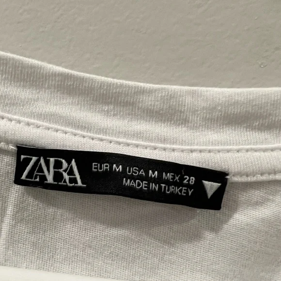 ZARA RUFFLE T SHIRT SIZE Medium - Picture 4 of 5